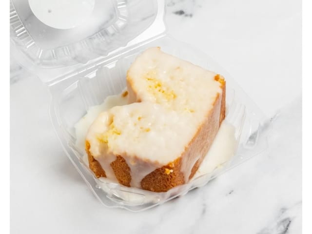 LEMON POUND CAKE.
